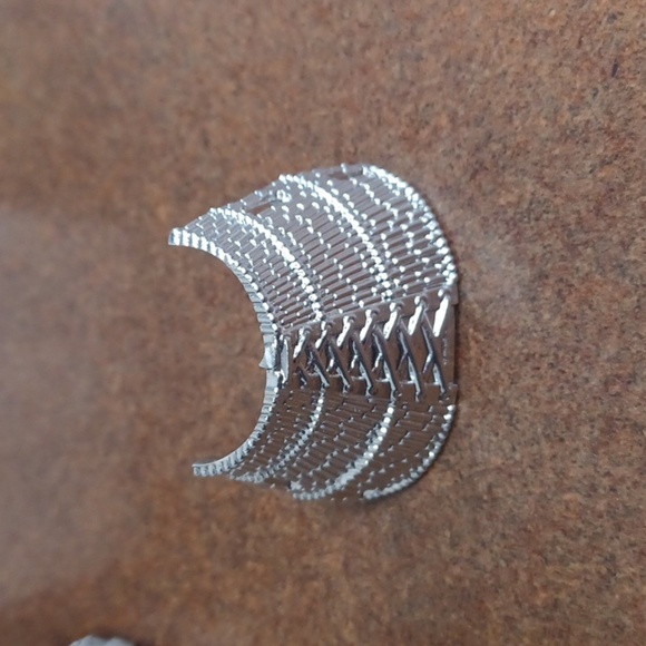 Barbie Signature 2021 Holiday Silver Bustier Corset Accessory - Picture 3 of 6